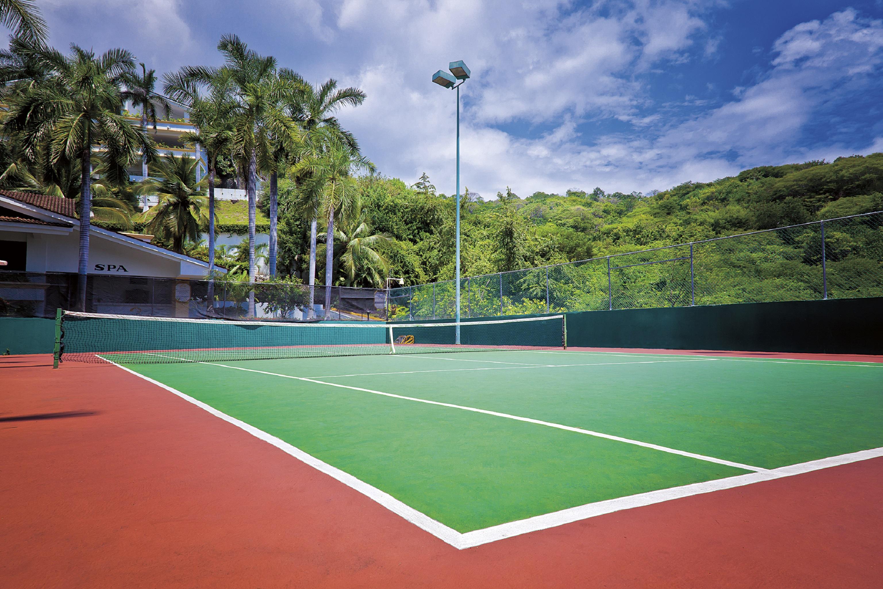 Resort Park Royal Huatulco 4*