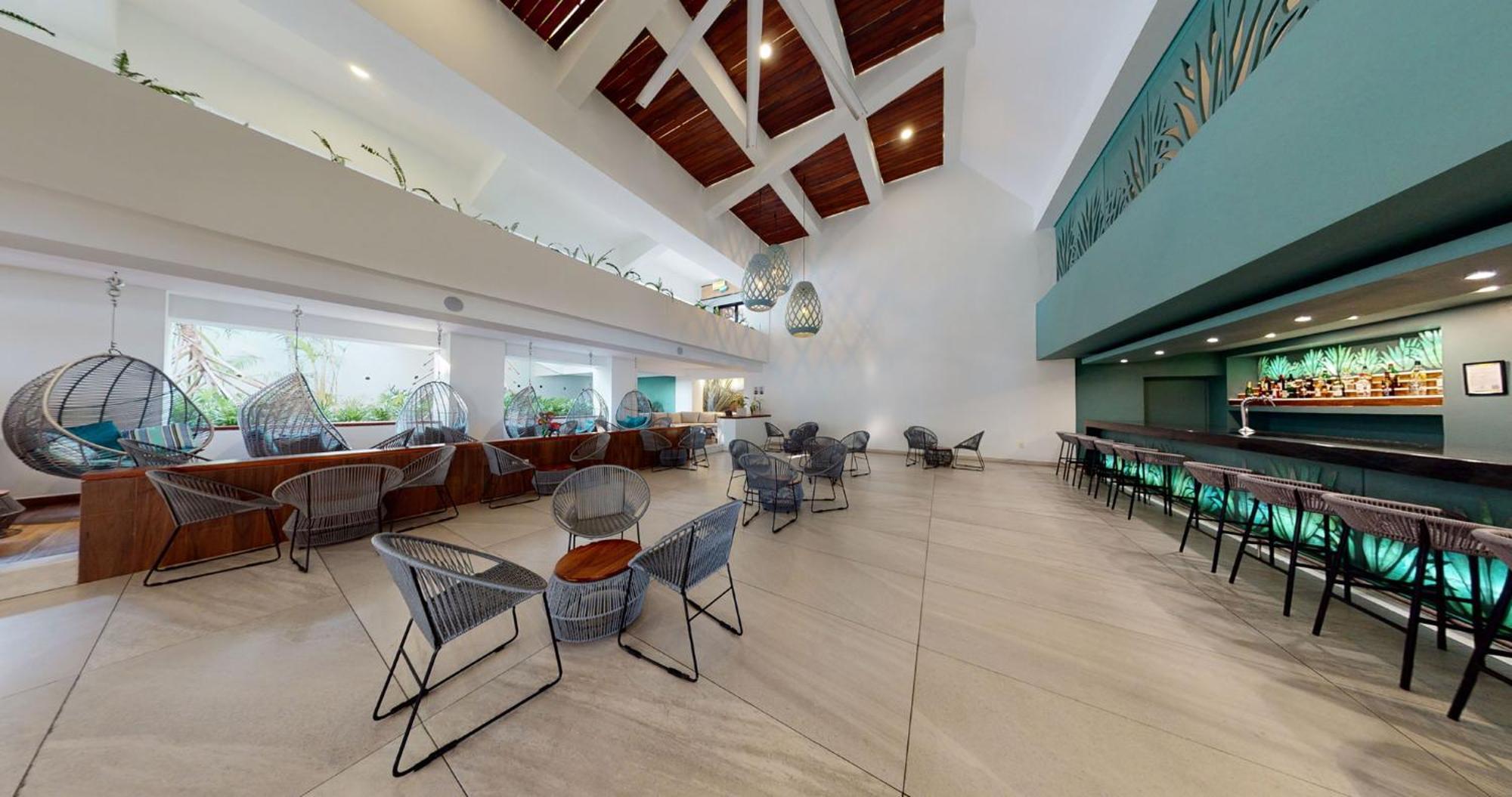 Resort Park Royal Huatulco 4*